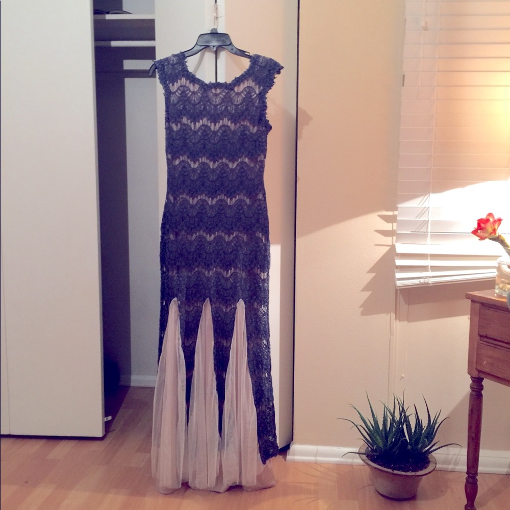 Vintage Lace Dress Evening Gown